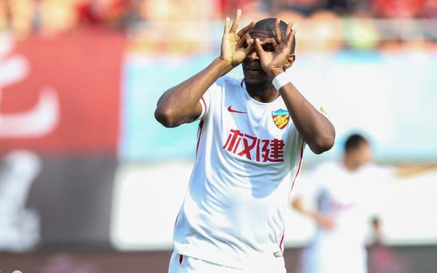  罗马核心重伤休战，球队战力折损严重  