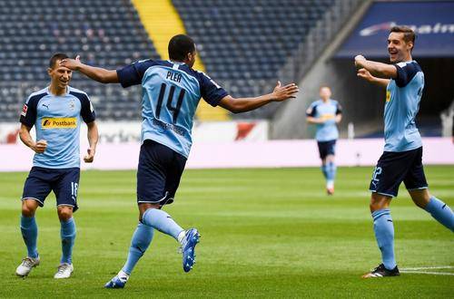  柏林联合, 升班马黑马姿态延续六轮不败